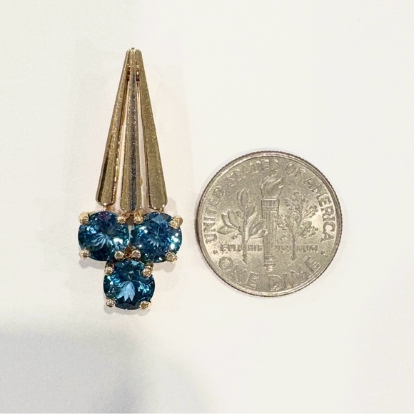 Vintage London Blue Topaz Pendant: 14K Yellow Gold Artisan Cone - Picture 11 of 12